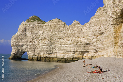 france; norrmandie; etretat : falaise d'amont photo