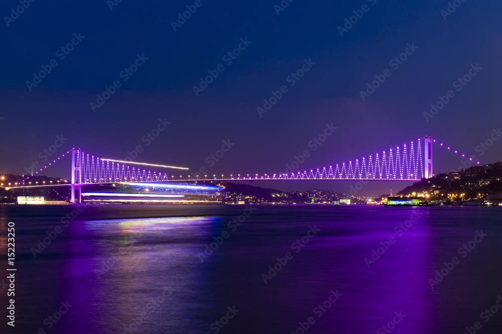 Fototapeta premium Mosty Bosfor, Stambuł, Turcja
