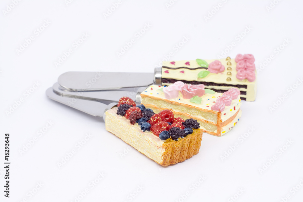 3 small cake lifts 3 small cake lifts