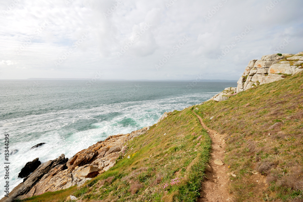 Promenade en bord de mer en Bretagne