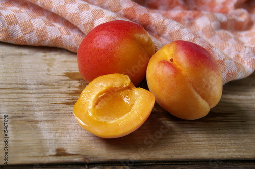 Frische Aprikosen