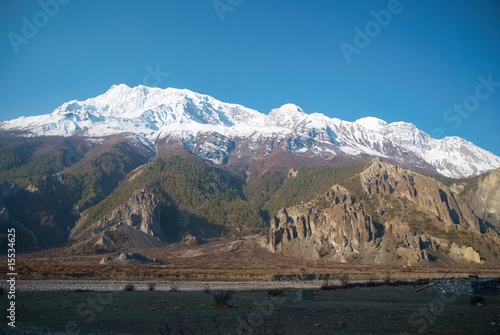 Snowy Tibetan mountains