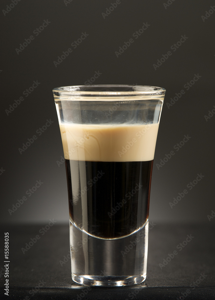 cocktail b-52 cocktail b-52