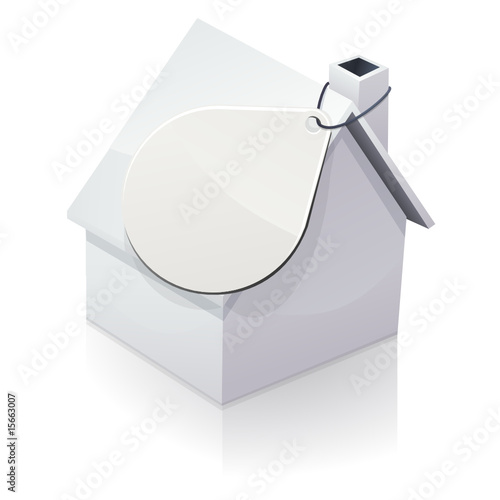 Maison blanche et son étiquette ronde vierge (reflet)
