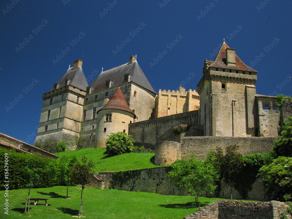 Château de Biron, Vallées du Lot et Garonne