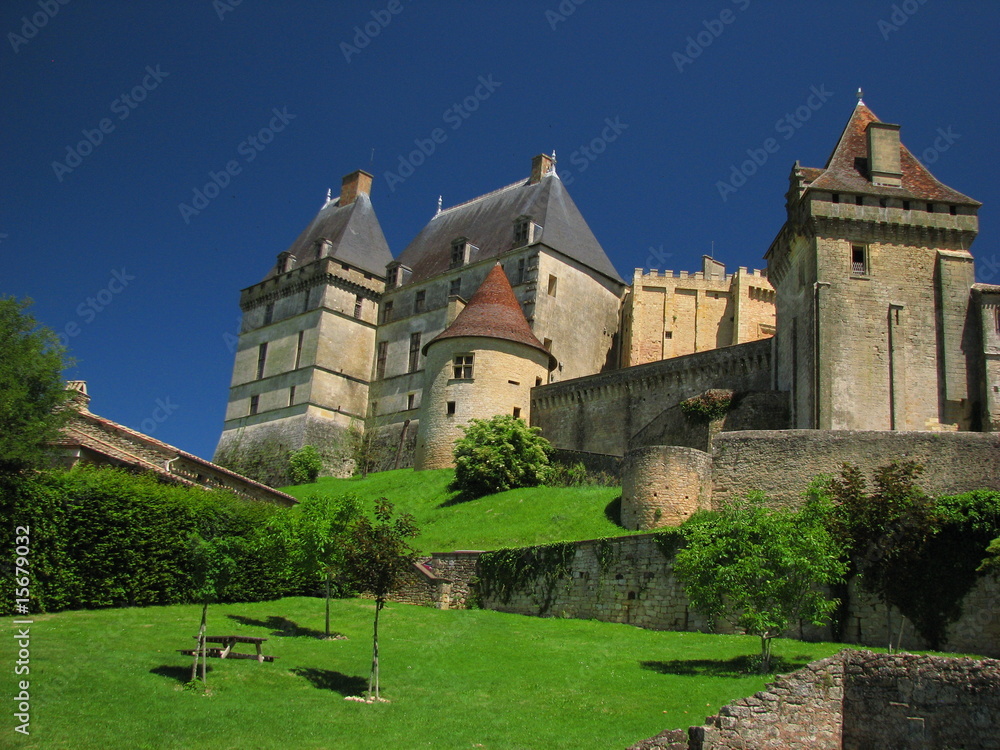 Château de Biron, Vallées du Lot et Garonne