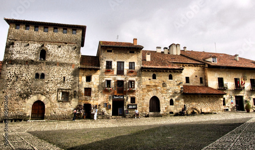 Santillana del Mar photo