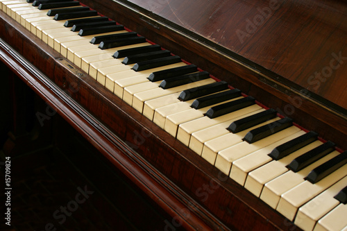 Vintage Piano