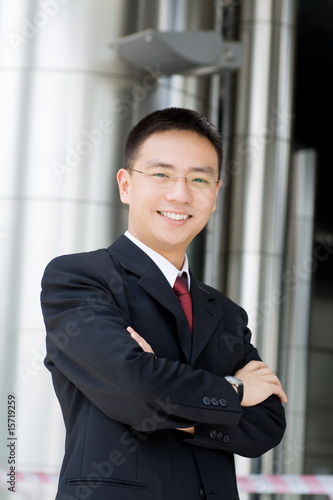 Wallpaper Mural Good looking asian business man Torontodigital.ca