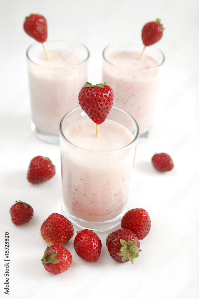 Strawberry smoothies Strawberry smoothies