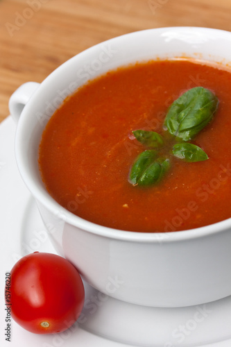 Tomaten-Krem-Suppe