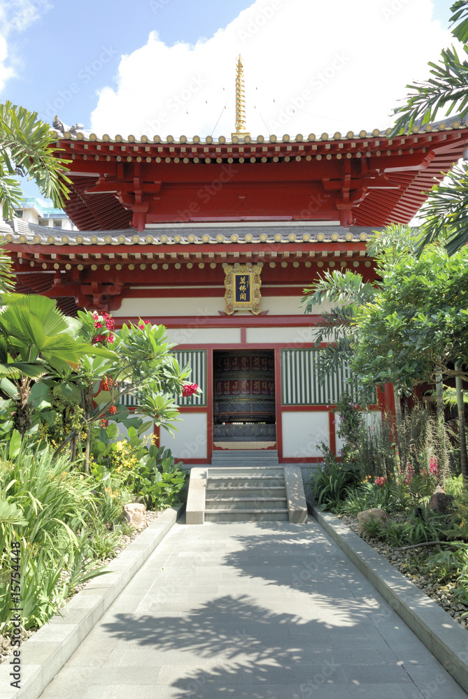 Fototapeta premium The Buddha Tooth Relic Temple and Museum, Singapore.
