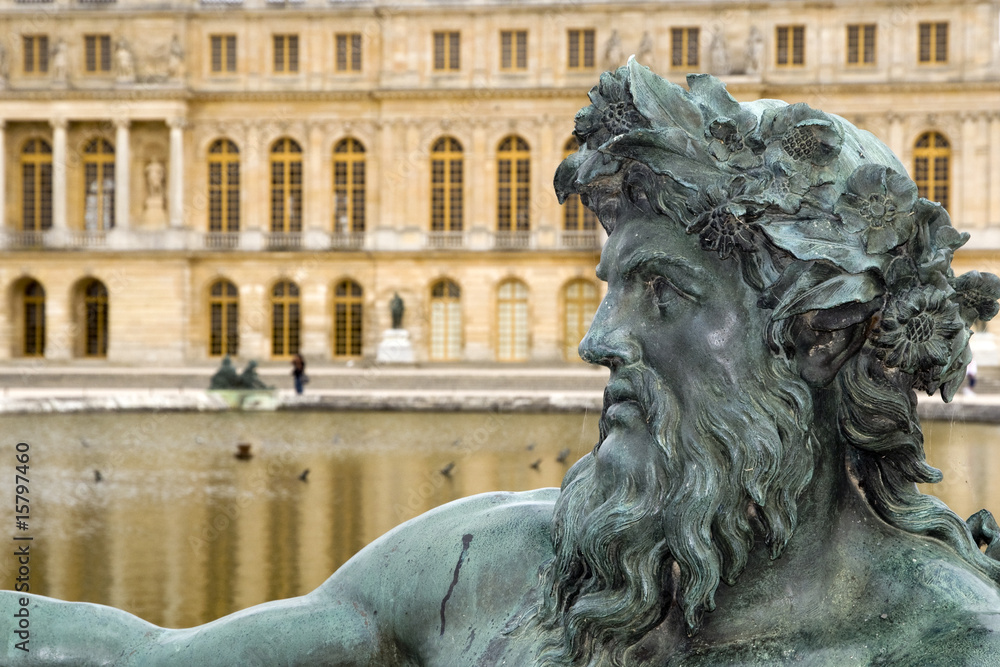 Statue, Chateau de Versailles, France