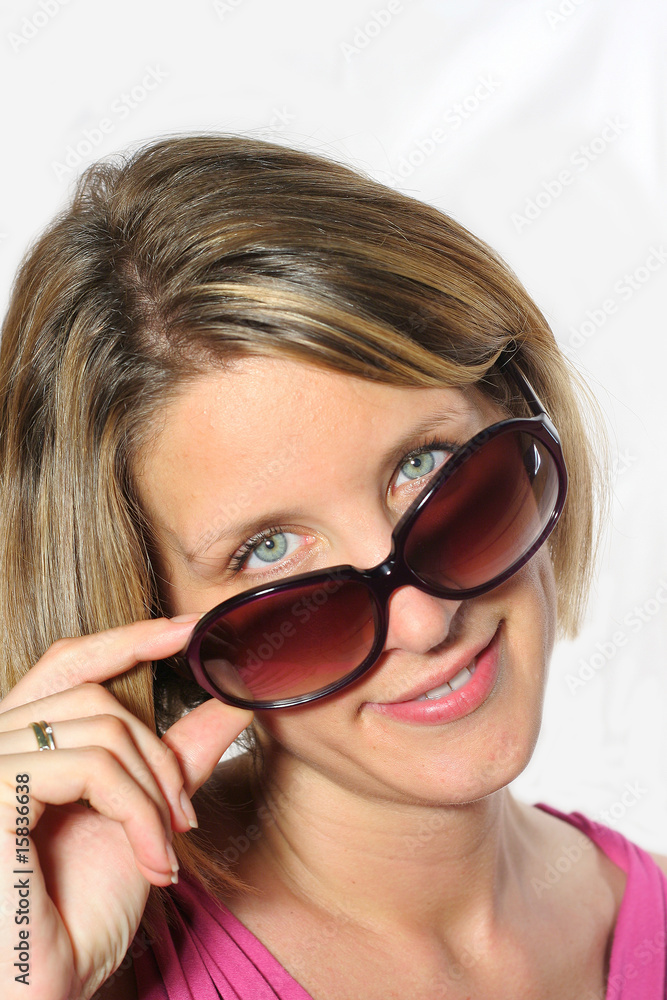ragazza bionda con occhiali da sole Stock Photo | Adobe Stock