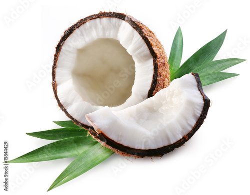 Fototapet coconut on a white background