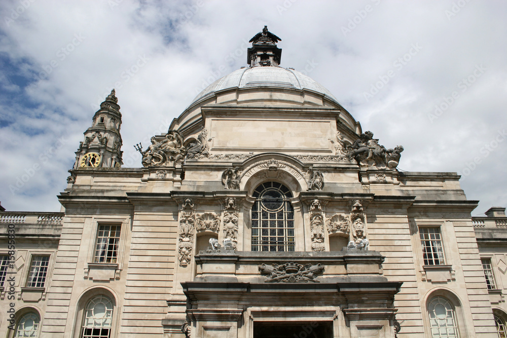 Obraz premium Cardiff city hall