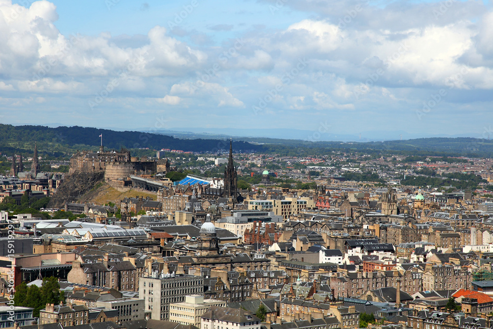 edinburgh from salisbury's crag