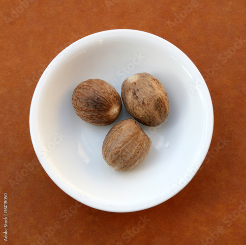 Whole Nutmeg