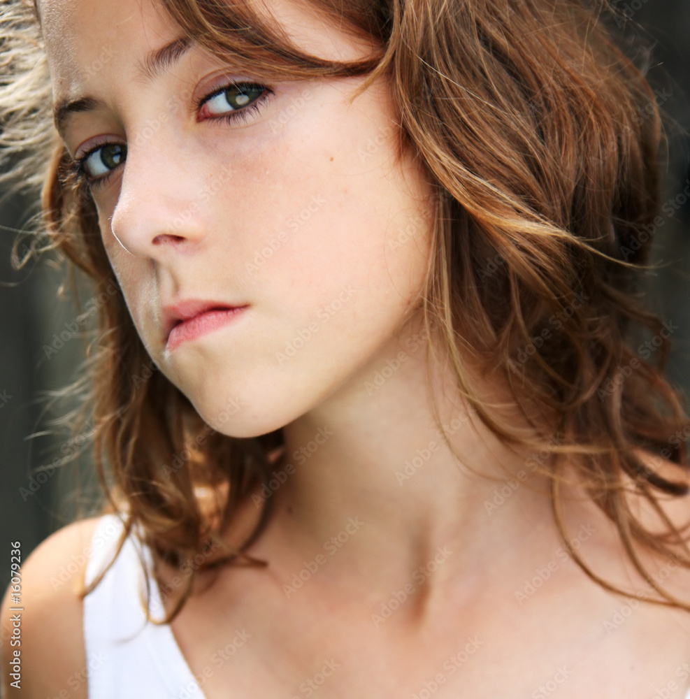 Fototapeta premium Young girl with attitude