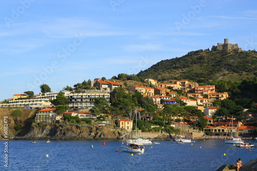 Wallpaper Mural Baie de Collioure Torontodigital.ca