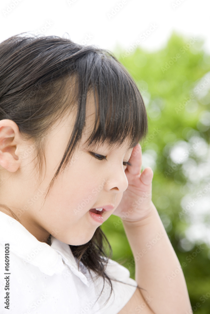 遊びに夢中な女の子 遊びに夢中な女の子