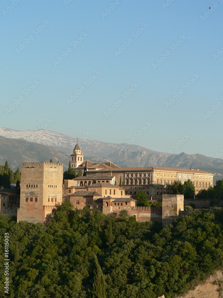 Granada-Alhambra Ansicht 01