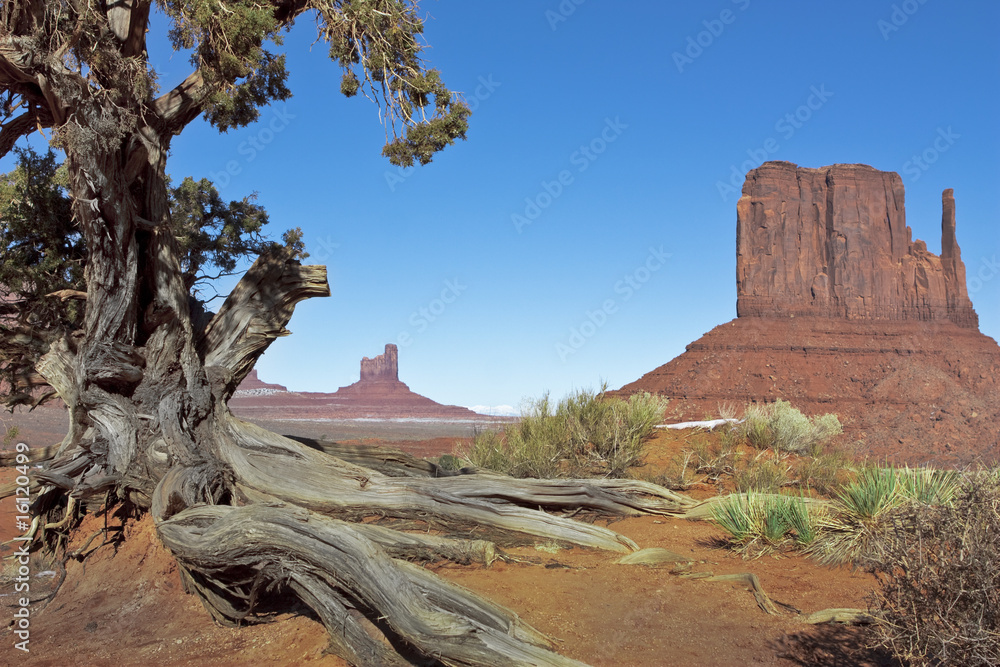 Monument Valley in Winter
