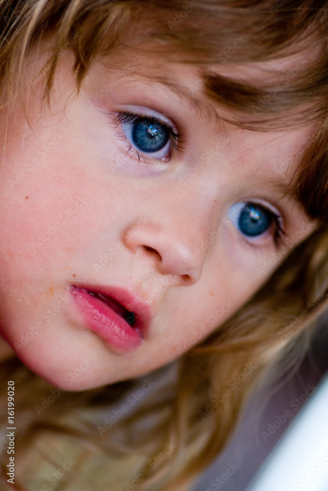pretty little girl pretty little girl