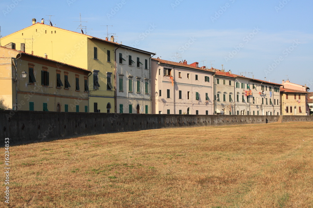 Houses in Calcinaia (Pisa, Italy)