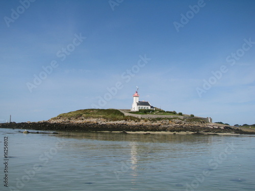 phare sur ile