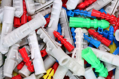 Plastic Wall Plugs