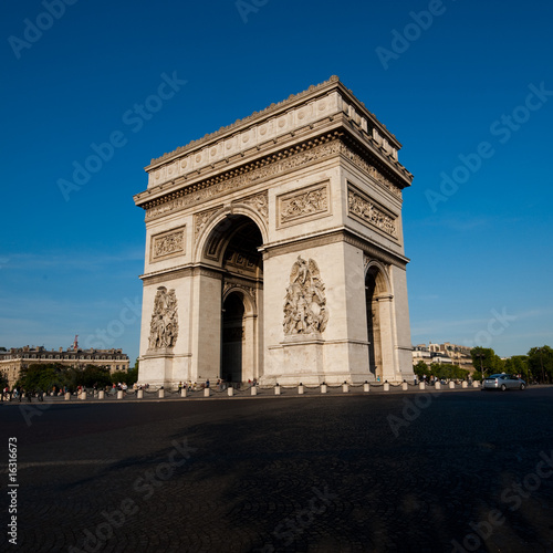 Arc de Triomphe - Arch of Triumph, in Paris © Eishier