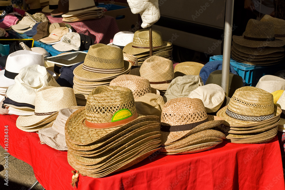Hüte auf dem Markt