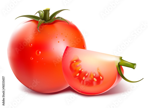 Ripe fresh tomatos with water drops