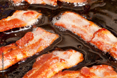 фотографія Frying Bacon