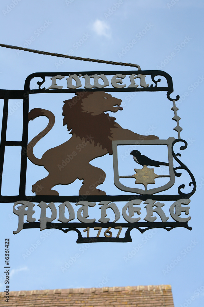 LöwenApotheke StockFoto Adobe Stock