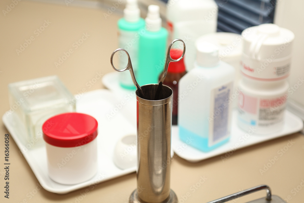 Medizin und Operationsbesteck Medizin und Operationsbesteck