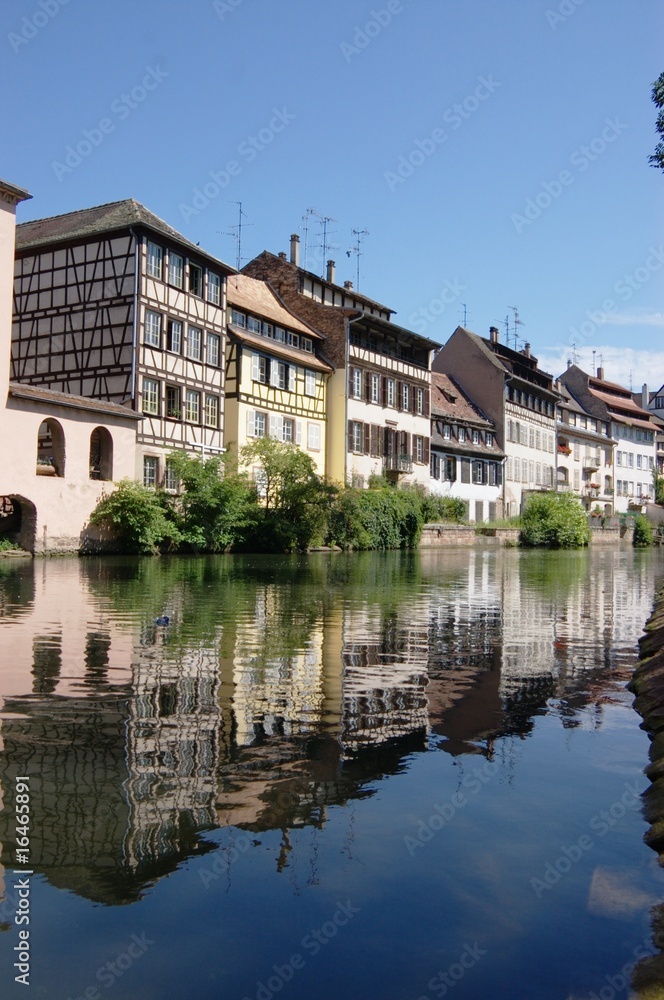 Fototapeta premium row of candid alsace houses