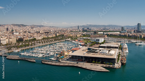 Port de Barcelona © Patrick Poendl