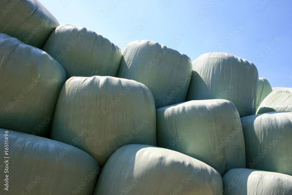 heuballen heuballen