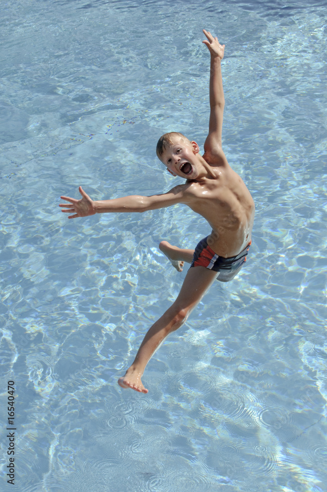 Der Schrei beim Flug ins Wasser