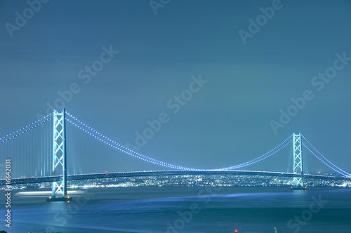 Fototapeta Naklejka Na Ścianę i Meble -  明石海峡大橋の夜景