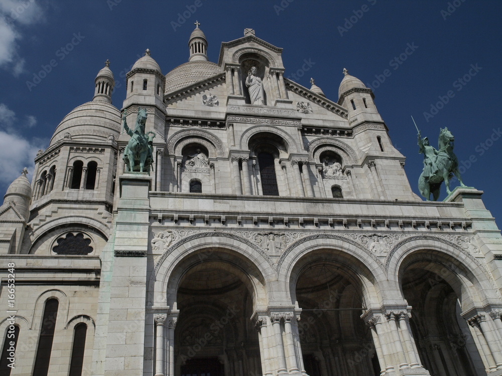 Portico del Sacre Coeur de Paris