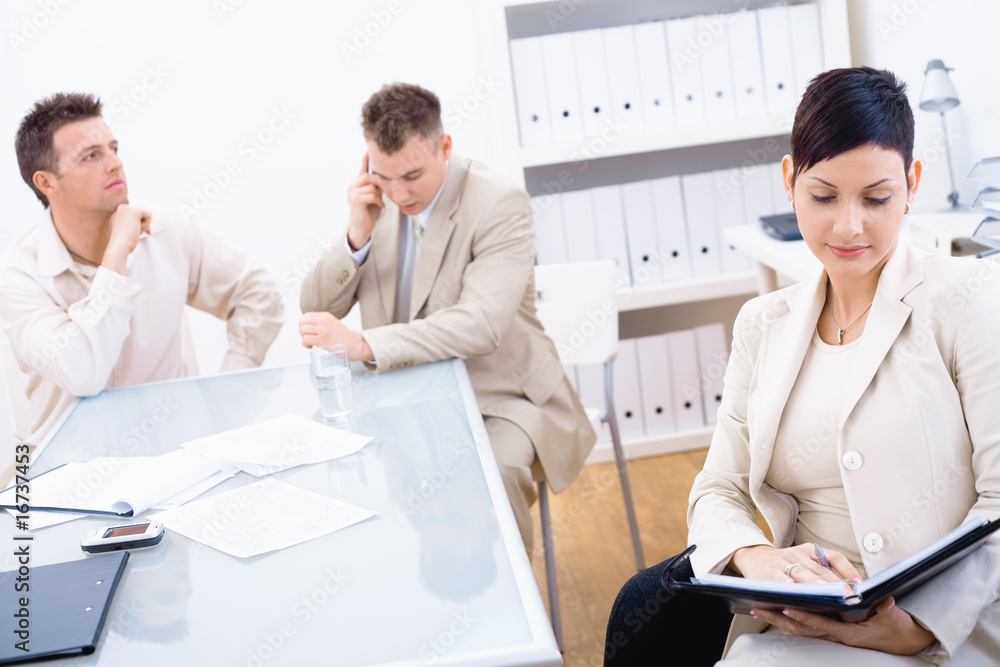 Fototapeta premium Businesspeople in office