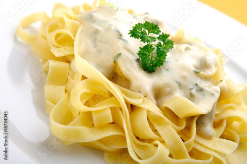 pasta with cheese sauce