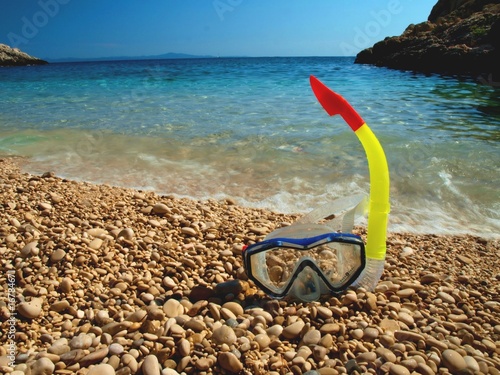 underwater glasses on the b...