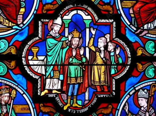 vitrail sacre charlemagne poitiers sainte radegonde france photo
