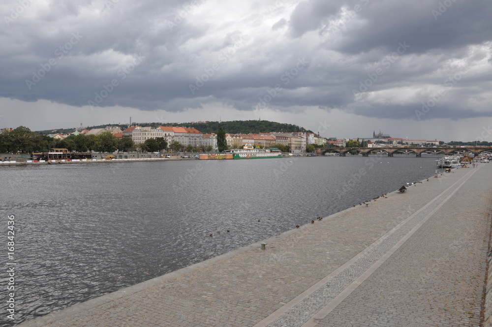 Unwetter über Prag