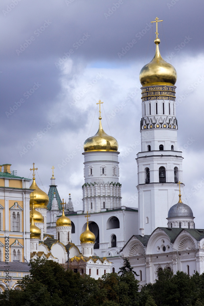 basilic square inside kremlin