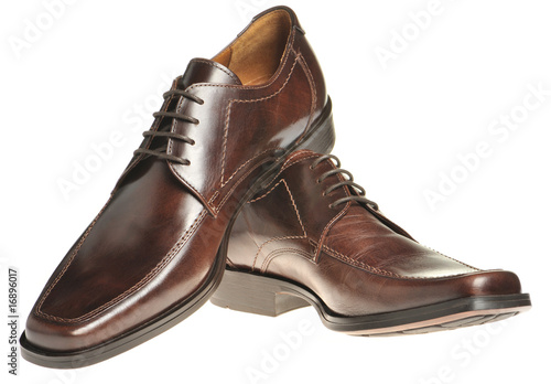 Pair a shoe a brown leather